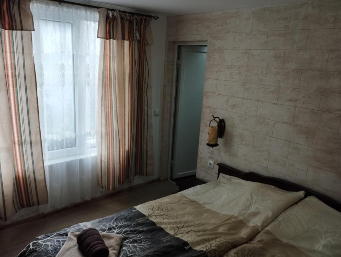 Семейна Къща Лазарови Sapareva Bania Exterior foto