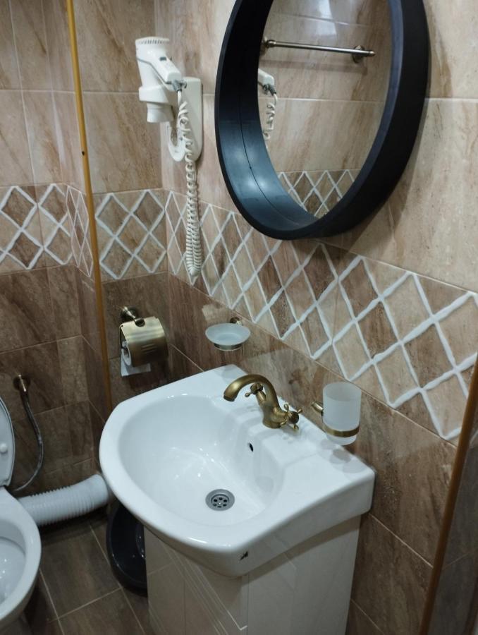 Семейна Къща Лазарови Sapareva Bania Exterior foto
