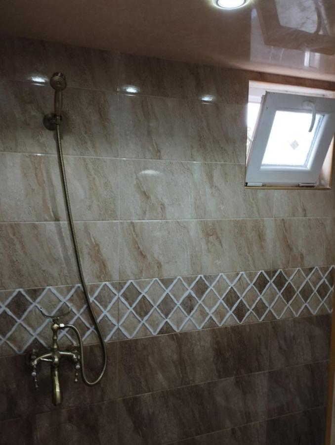 Семейна Къща Лазарови Sapareva Bania Exterior foto